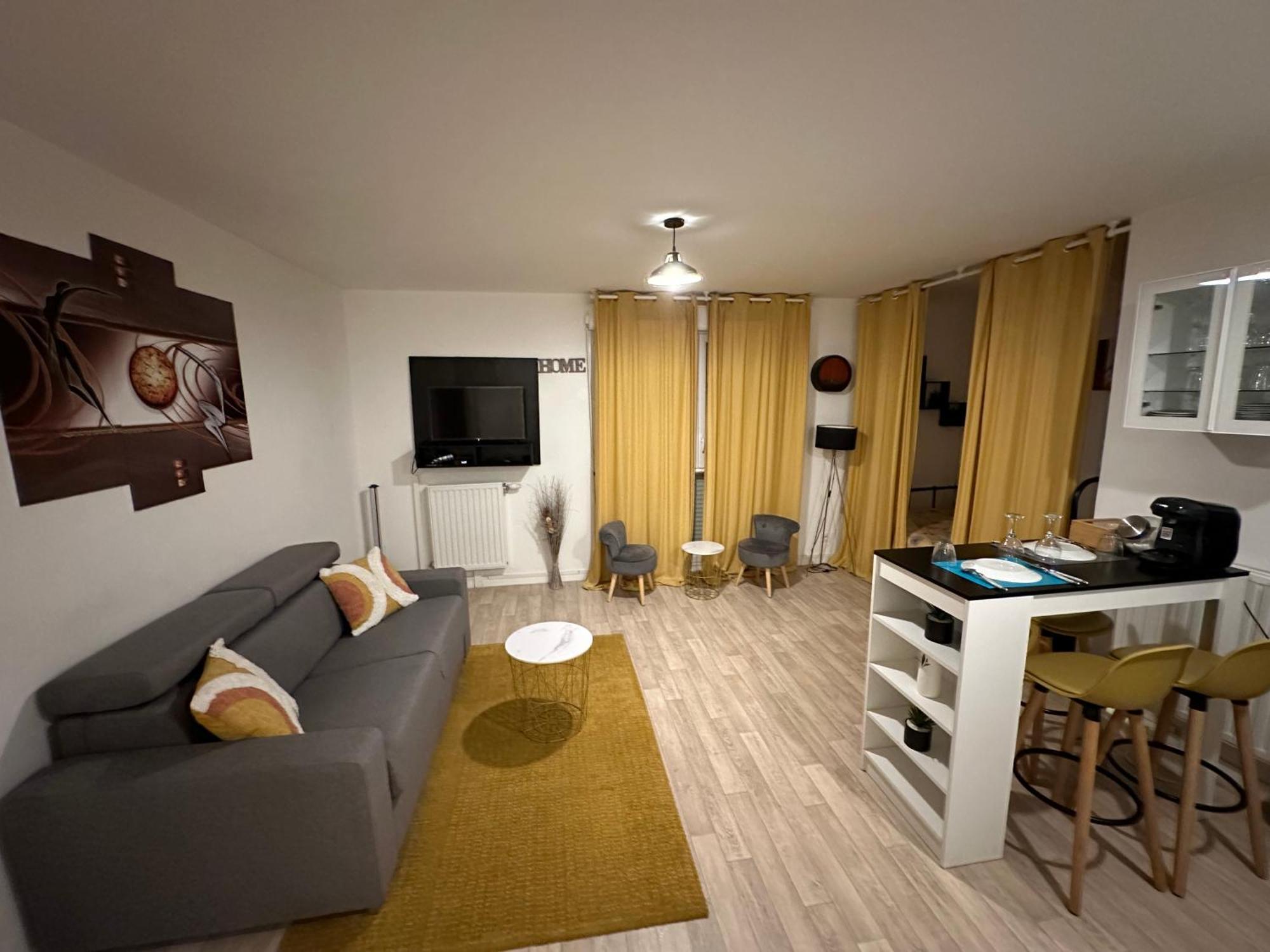 Résidence du Clos de l'Arche Torcy - Appartement de 34 m2, avec coin nuit, coin salon, coin cuisine, et parking privé souterrain - Idéal longs séjours Exterior foto